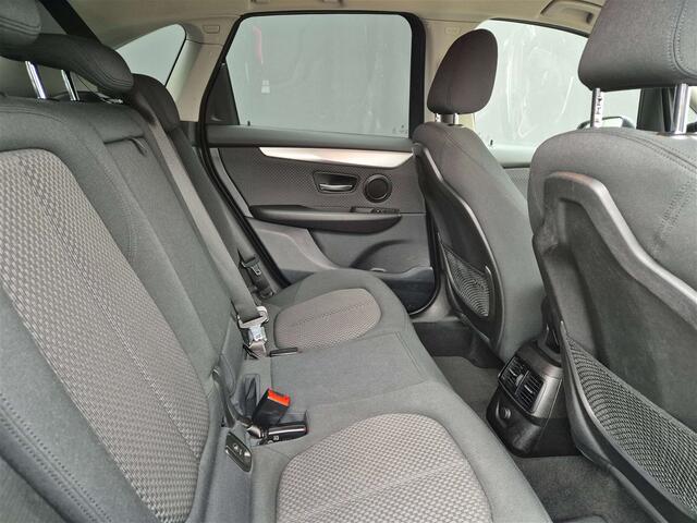 BMW 2-Serie dNAVIZETELVERWARMINGEL.KOFFERPDCBLUETOOTH