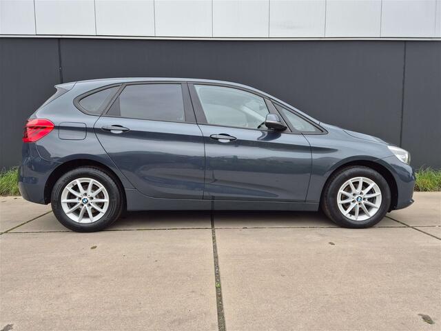 BMW 2-Serie dNAVIZETELVERWARMINGEL.KOFFERPDCBLUETOOTH