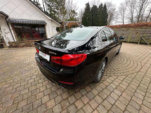 BMW 5-Serie 530eA Plug in hybride 1 jaar Garantie inclu