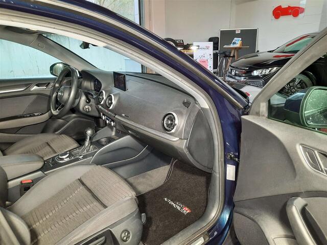 Audi A3 30 TDi 1.6 S tronic Sportline/ Garantie 12 Mois
