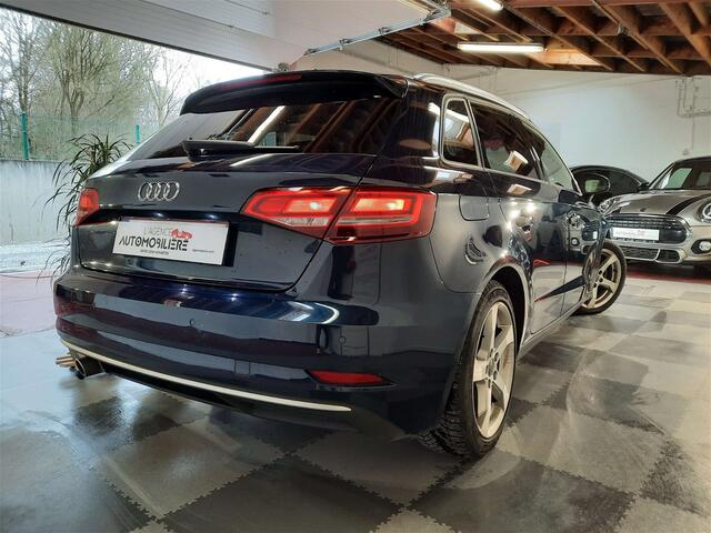 Audi A3 30 TDi 1.6 S tronic Sportline/ Garantie 12 Mois