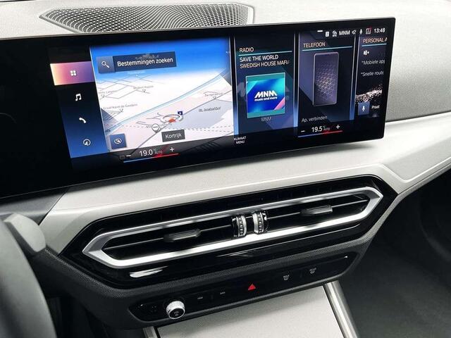 BMW 3-Serie D Touring | NAVI | LED | CARPLAY | PDC | CRUISE