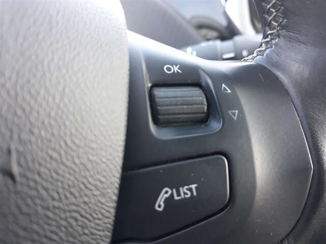 Peugeot 2008 1.6i Allure