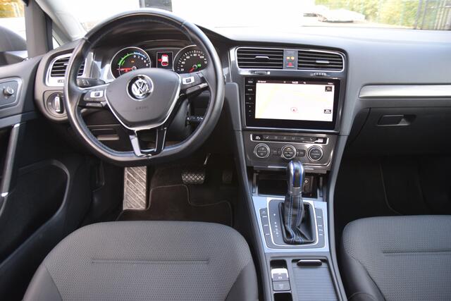 Volkswagen E-Golf ELECTRIC 35 kWh