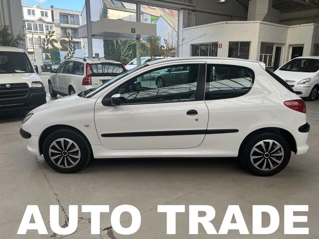 Peugeot 206 Benzine LEZ ok | 106.000km | Airco | 1j Garantie