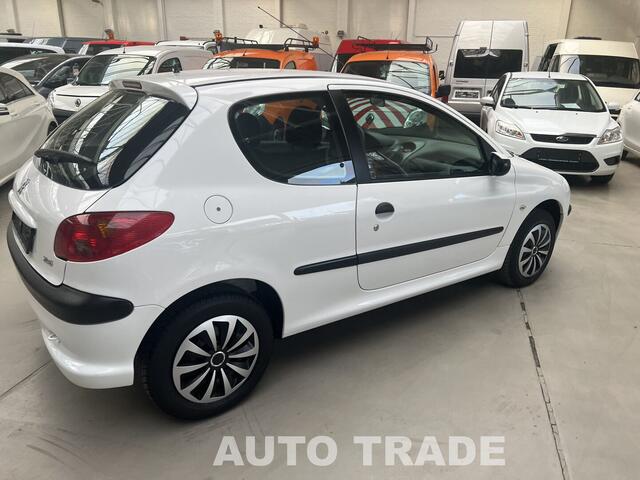 Peugeot 206 Benzine LEZ ok | 106.000km | Airco | 1j Garantie