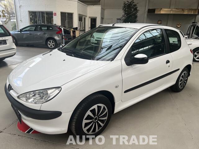Peugeot 206 Benzine LEZ ok | 106.000km | Airco | 1j Garantie