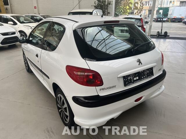 Peugeot 206 Benzine LEZ ok | 106.000km | Airco | 1j Garantie