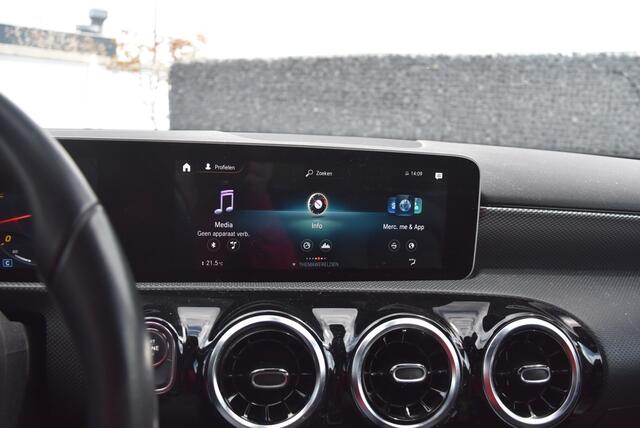 Mercedes-Benz A-Klasse Navi/Led/WideScreen/4Season