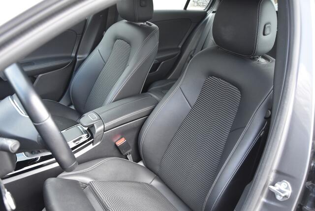 Mercedes-Benz A-Klasse Navi/Led/WideScreen/4Season
