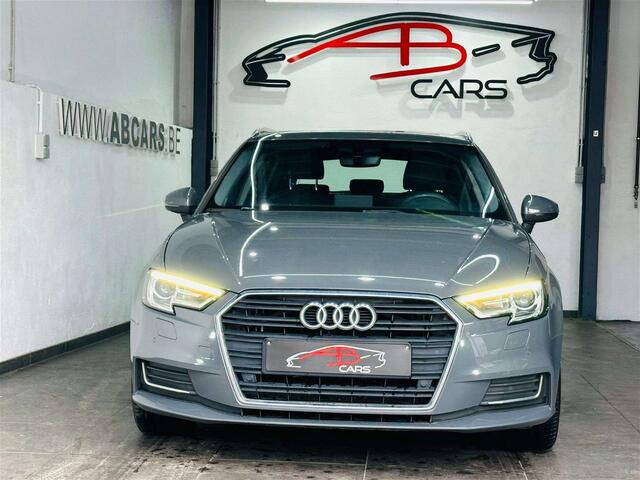 Audi A3 30 TDi S TRONIC  GARANTIE 12 MOIS  DESIGN LINE 