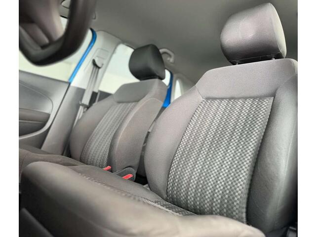Volkswagen Polo 1.0i 1er propri�taire garantie 12 mois