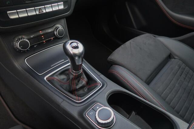 Mercedes-Benz B-Klasse 180 AMG|PANORAMADAK|FACELIFT|NAVIGATIE|BLUETOOTH|XENON-LED|DEALER ONDERHOUDEN