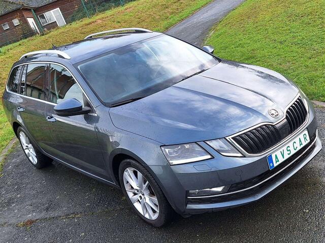Skoda Octavia 1.0 TSI version  luxe Style  cuir , clim, GPS ...
