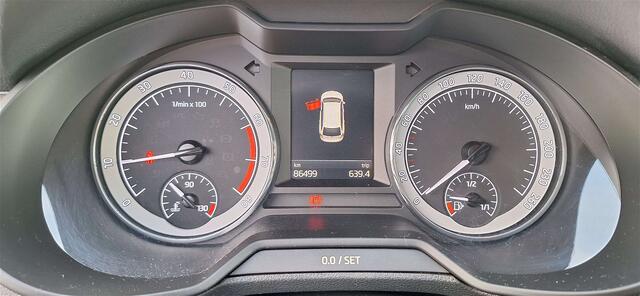 Skoda Octavia 1.0 TSI version  luxe Style  cuir , clim, GPS ...
