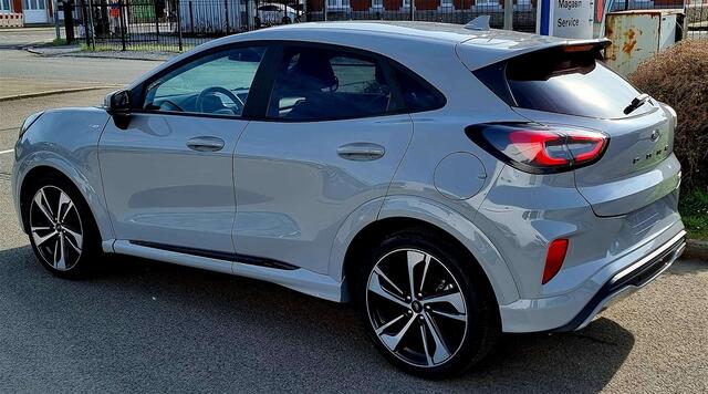 Ford Puma 1.0 EcoBoost mHEV ST-Line X EU6d
