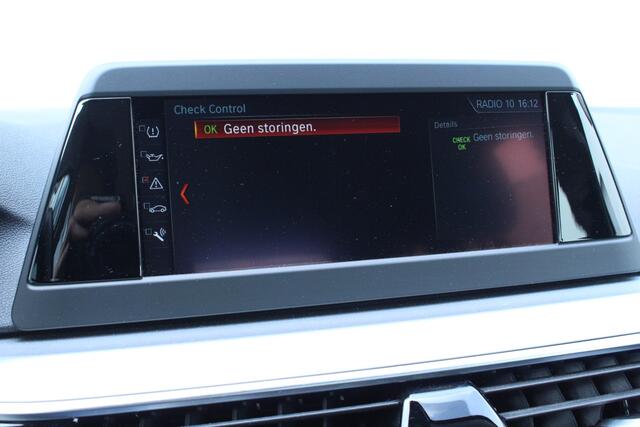 BMW 5-Serie Touring 520i Executive NAVI LED STOELVW CAMERA LED '18