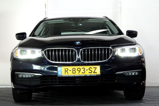 BMW 5-Serie Touring 520i Executive NAVI LED STOELVW CAMERA LED '18