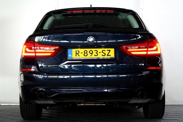 BMW 5-Serie Touring 520i Executive NAVI LED STOELVW CAMERA LED '18