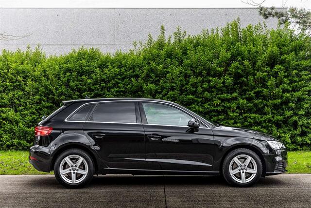 Audi A3 Sportback 30 TDi S tronic  Trekhaak  LederXenon