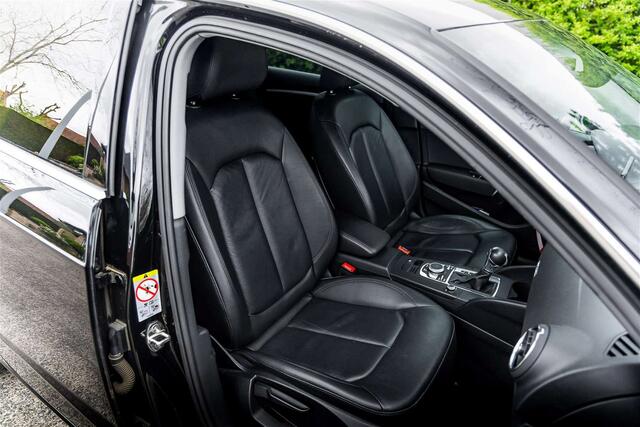 Audi A3 Sportback 30 TDi S tronic  Trekhaak  LederXenon