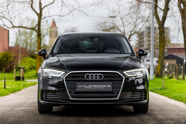 Audi A3 Sportback 30 TDi S tronic  Trekhaak  LederXenon