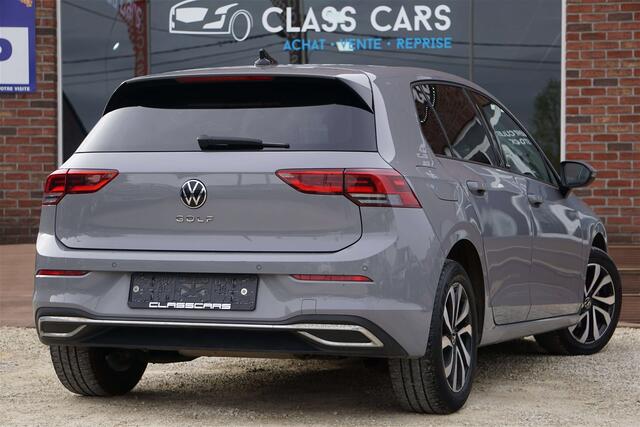 Volkswagen Golf 2.0 SCR TDi Active DSG NAVI-CAMERA-LED-COCKPIT