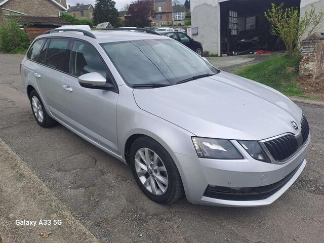 Skoda Octavia 1.6 CR TDi Ambition DSG EU6.2