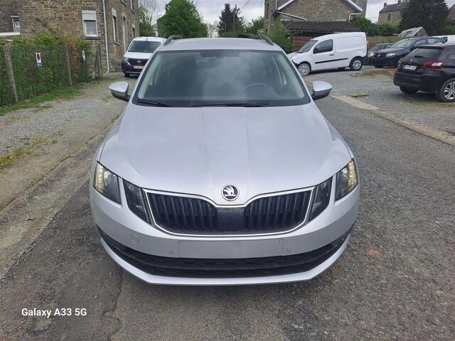 Skoda Octavia 1.6 CR TDi Ambition DSG EU6.2