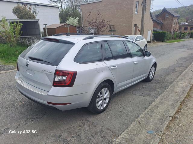 Skoda Octavia 1.6 CR TDi Ambition DSG EU6.2