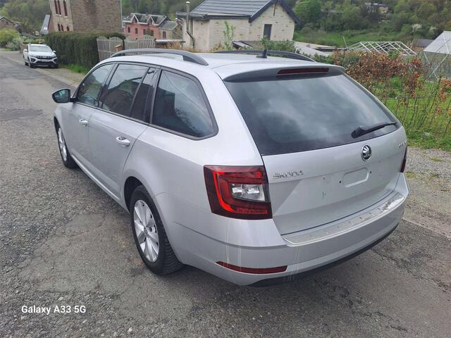 Skoda Octavia 1.6 CR TDi Ambition DSG EU6.2