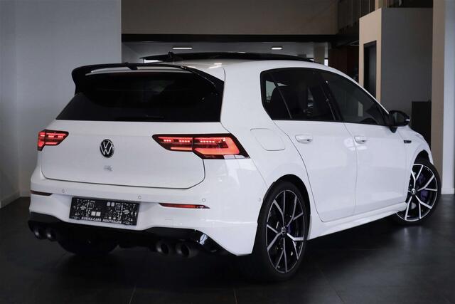 Volkswagen Golf 8 R PERFORMANCE 2.0 TSI DSG Akrapovic DCC Full 