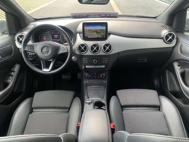 Mercedes-Benz B-Klasse d URBAN-AUTOMAAT/EU6b/LED/CRUISE CONT./STAAT