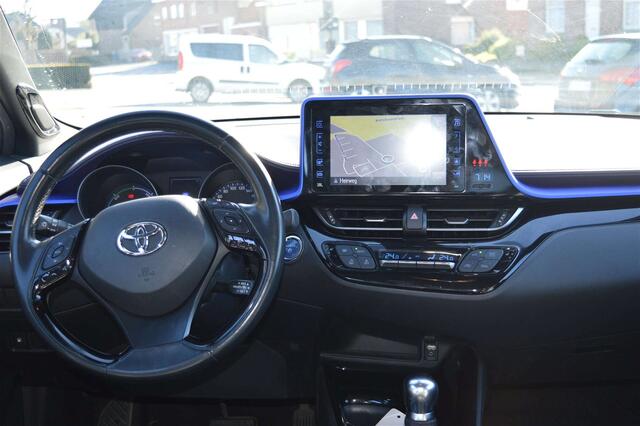 Toyota C-HR 1.8i VVT-i Hybride C-Ult E-CVT