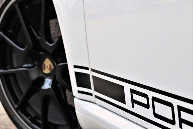 Porsche Cayman R - Manual/CarbonSeats/SportExhaust FULL HISTORY
