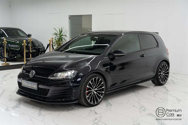 Volkswagen Golf BlueMotion 2.0 TDI Acc PDC Led Garantie
