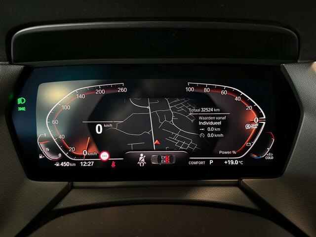 BMW 2-Serie 218iA- M-Pakket - Apple CarPLay - LED - 19