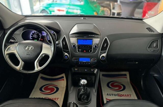 Hyundai IX35 1.6i 2WD 1er propri�taire garantie 12 mois