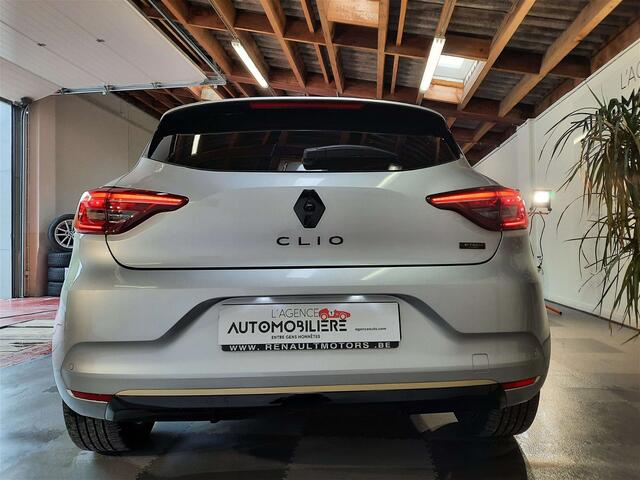 Renault Clio 1.6i E-TECH Hybrid Engineerd/Garantie Renault06/25