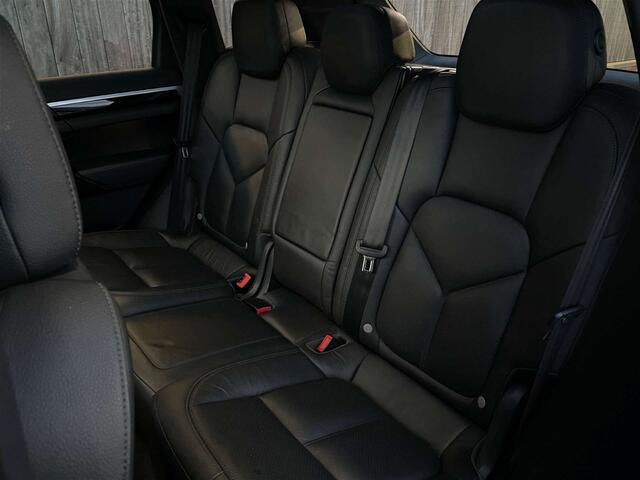 Porsche Cayenne Diesel/pano/leder/trekhaak/camera/euro6b/led