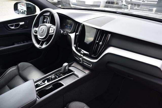 Volvo XC60 2.0 T6 AWD PHEV R-Design Geartronic|ACC|DAB|360