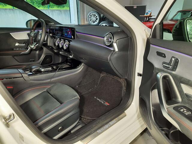 Mercedes-Benz A-Klasse d Business Solution AMG Line/ Garantie 12 Mois