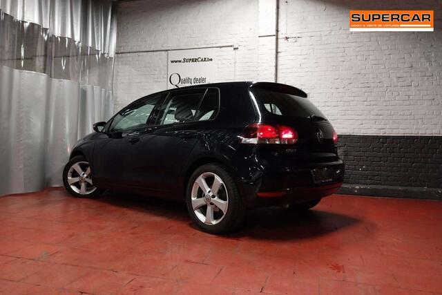 Volkswagen Golf 1.6  TDi Trendline DSG Navi  A/C  Bth  215X60M