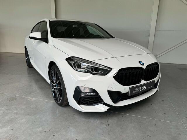 BMW 2-Serie 218i Gran Coup� - M-Pakket - LED - 19 velgen