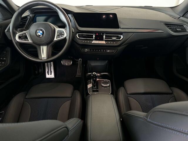BMW 2-Serie 218i Gran Coup� - M-Pakket - LED - 19 velgen