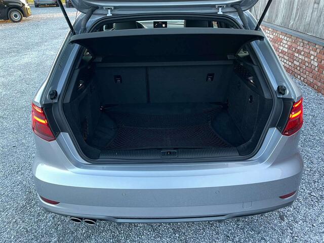 Audi A3 2.0 TDI Sportback quattro S tronic/sline/facelift