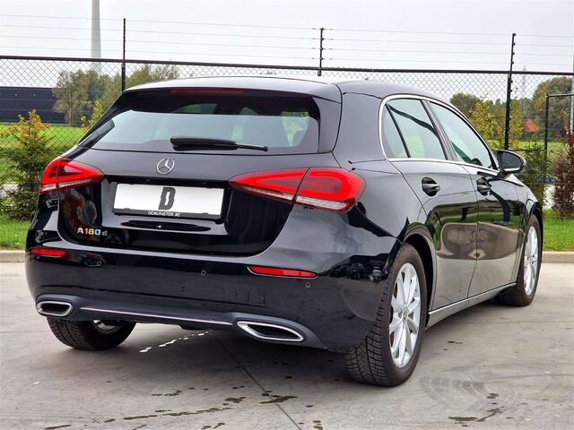 Mercedes-Benz A-Klasse  Launch Edition  Automaat  Navi  Widescreen