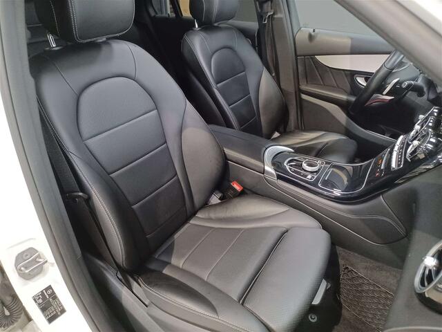Mercedes-Benz G-Klasse d 4-Matic Business Pack AMG Full Led,Pano,Gps...