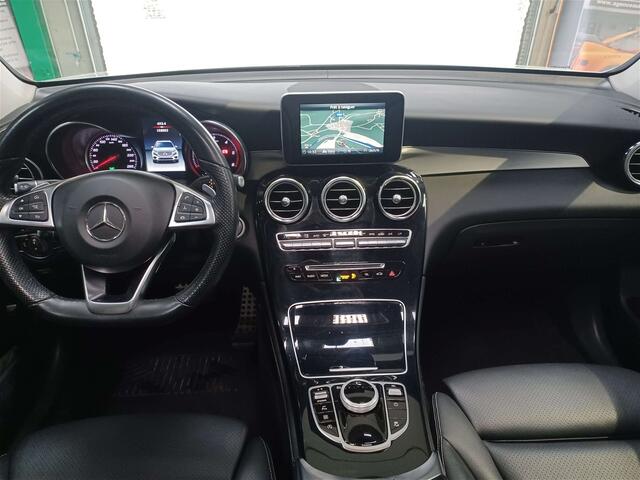 Mercedes-Benz G-Klasse d 4-Matic Business Pack AMG Full Led,Pano,Gps...