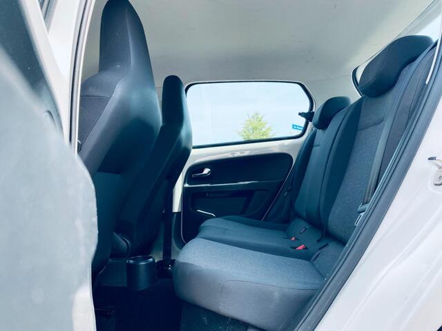 Volkswagen UP 1.0 move up BlueMotion Airco